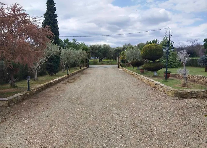 Golden Twins' 1 Villa *